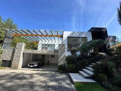 Casa de 3 Dorm. en Venta. Sector Tutupali.