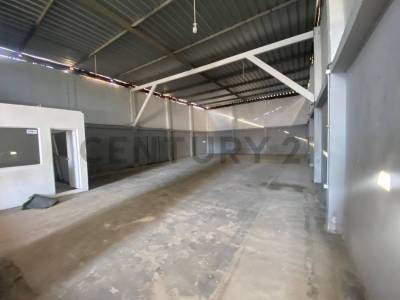 Bodega-Galpon en  Los Esteros, Manta