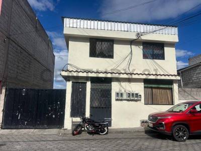 Casa en  El Condado, Quito