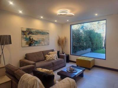 Departamento Duplex en Arriendo &ndash; San Patricio, Cumbay&aacute;