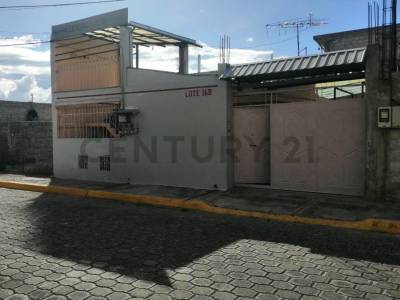 Casa en  Calder&oacute;n, Quito