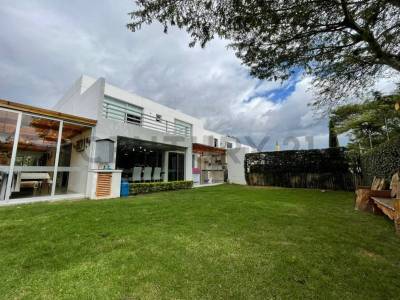 Casa en  Tumbaco, Quito