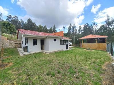 Hacienda-Quinta en  San Crist&oacute;bal (carlos Ord&oacute;&ntilde;ez Lazo), Paute