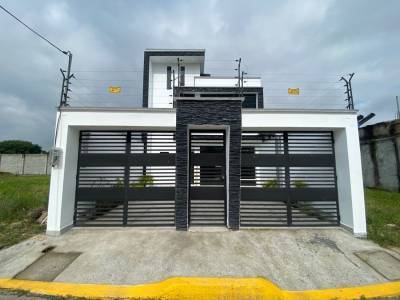 Casa en  Santo Domingo De Los Colorados
