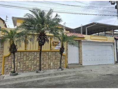 Casa en  Eloy Alfaro, Manta