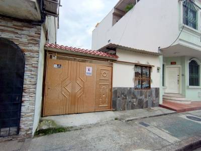 Suite en  12 Callej&oacute;n 19a Ne, Restaurant Pollo El Encanto, Alborada, Guayaquil, Guayas, 090103, Ecuador