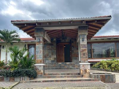 Casa en  Santo Domingo De Los Ts&aacute;chilas, Ecuador
