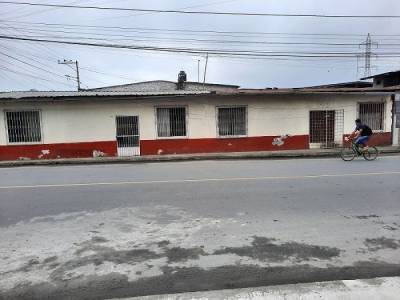 Casa en  La Concordia, Ecuador