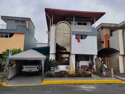 Casa en  Prv5+6h7, Santo Domingo, Ecuador