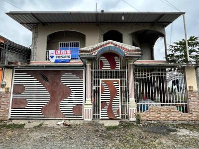 CASA FAMILIAR