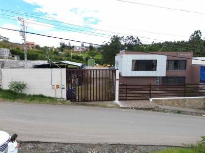 CASA COMERCIAL EN VENTA-AUTOPISTA CUENCA AZOGUES