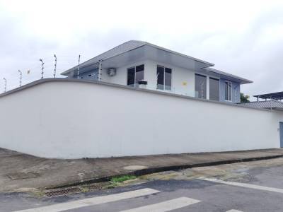 EN VENTA CASA ESQUINERA EN LA CONCORDIA