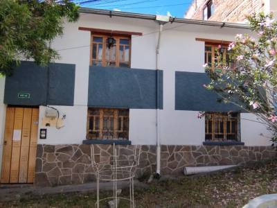 CASA EN VENTA - SECTOR MIRAFLORES (280m&sup2;)