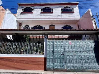 CASA EN VENTA &ndash; LA SANTIAGO ALTO | SUR DE QUITO