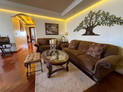 DEPARTAMENTO AMOBLADO EN RENTA  QUITO TENIS