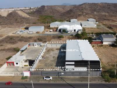 galpon industrial nuevo de alquiler en manta
