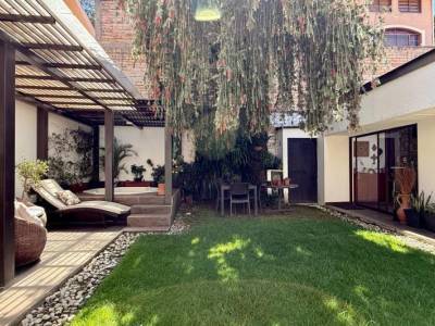 Casa en Venta en Cuenca
