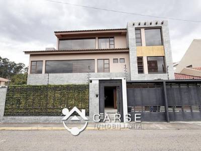 Amplia y Sensacional Casa en Venta en La Ciudadela de Los Ingenieros