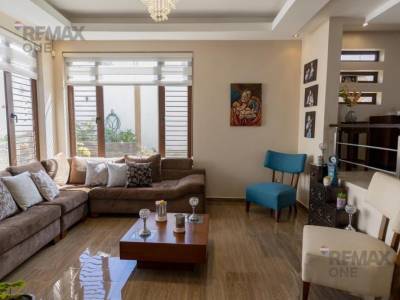 En Venta Casa Amplia en Cuenca Sector Rio Amarillo