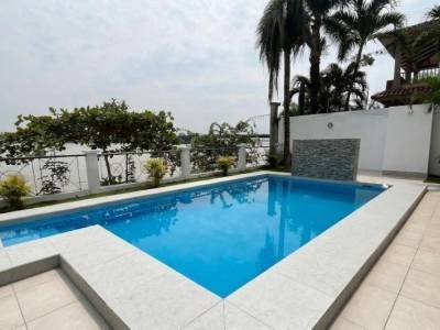 Se Vende Casa 6 Dorm. (1dormpb) con Vista Al R&iacute;o, Primeros Kms Samborond&oacute;n