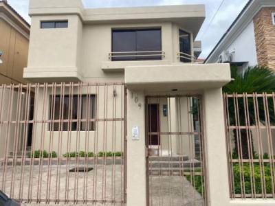 Vendo Casa en Ceibos Norte