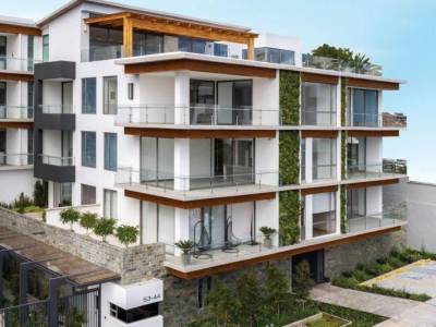 Suite en Venta en Cumbay&aacute; con Terraza y P&eacute;rgola