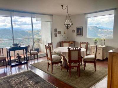 Gonzales Suarez/ Vista Al Valle/ Vendo Departamernto