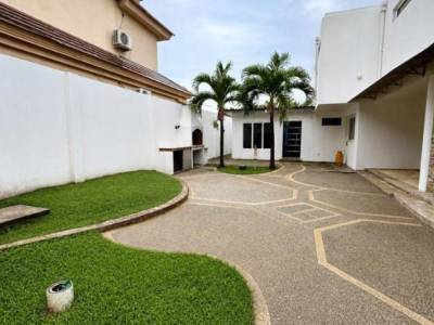 Casa de Venta en Urb. Vista Al Parque