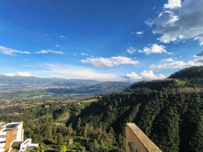 Exclusivo D&uacute;plex de Lujo 370 m&sup2; en Venta | Monteserr&iacute;n - Vista a Cumbay&aacute;