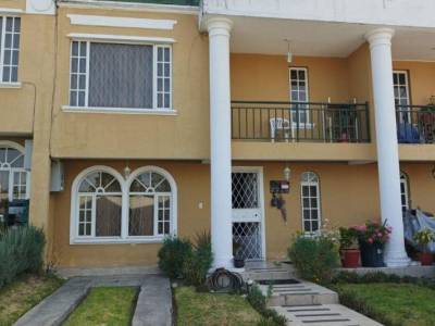 Casa en Venta en Conjunto Detr&aacute;s del Portal Shopping