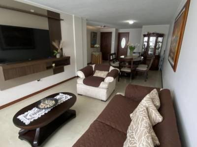Venta Lindo Departamento 3 Dorm., Sector Carcelen