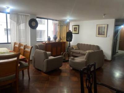 Departamento de 2 Habitaciones Para Remodelar | Sector La Pradera 75 $mil