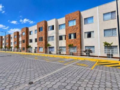 Departamento en Venta en Pomasqui $65.000 | 3 Habitaciones | 2 Ba&ntilde;os | Parqueadero