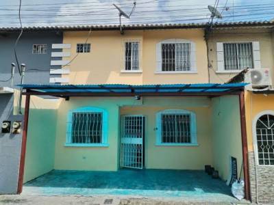 Casa en Venta Mucho Lote 1