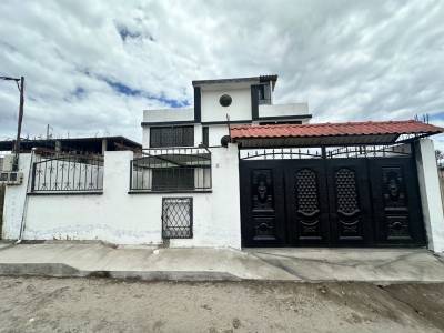CASA RENTERA EN VENTA SAN JUAN DE CALDERON - QUITO